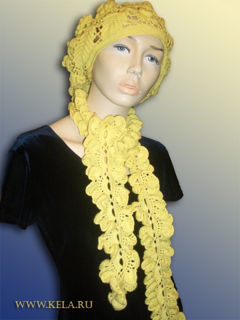 Комплект "Жёлтые розы" берет и шарф-боа